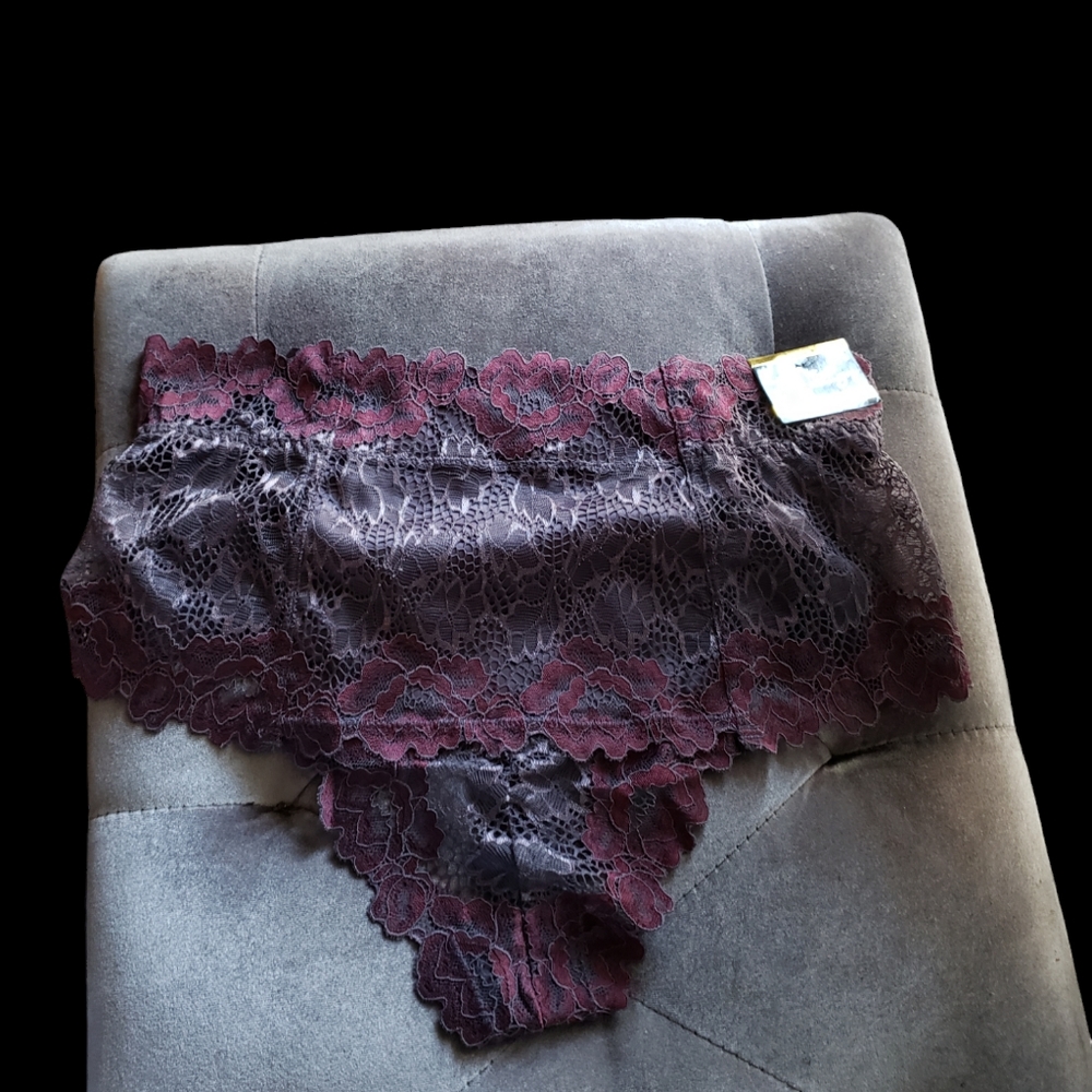 Tia lyn thong panties size large nwt